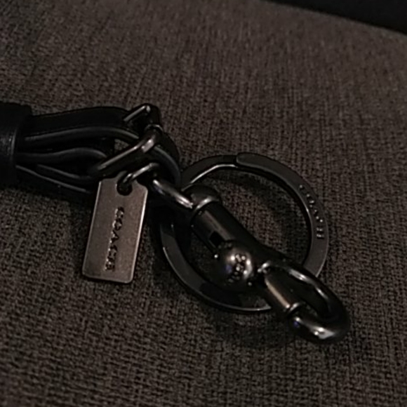 Coach Phone Wallet - Picture 5 of 5